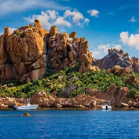 公寓 Le Corti Sarde On The Hill