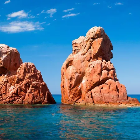 Le Corti Sarde On The Hill