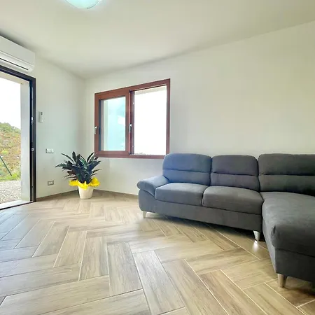 Le Corti Sarde On The Hill