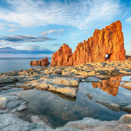 Le Corti Sarde On The Hill